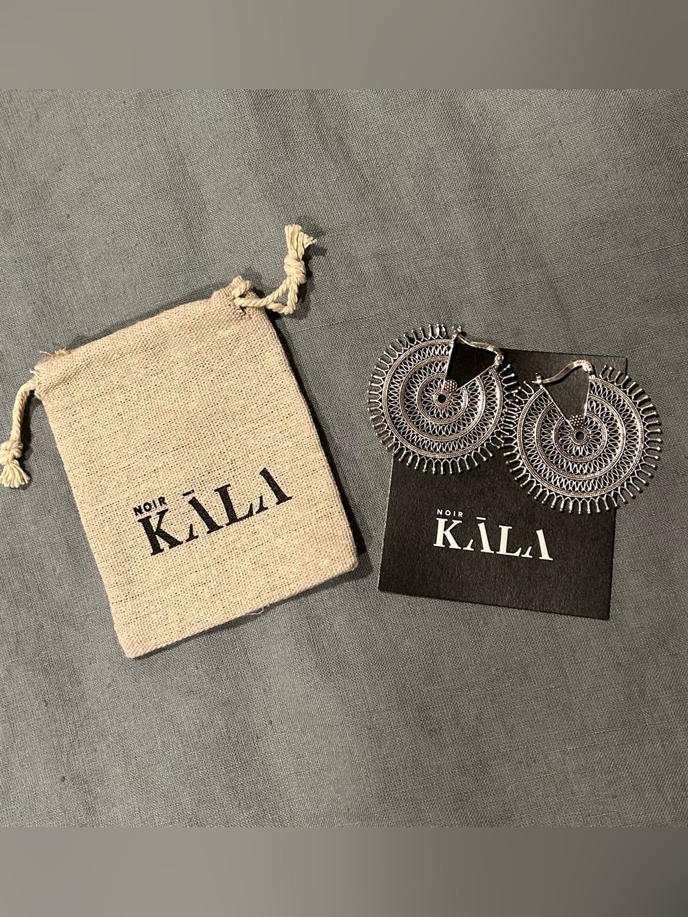 NWOT Noir Kala 925 Silver Surya Earrings